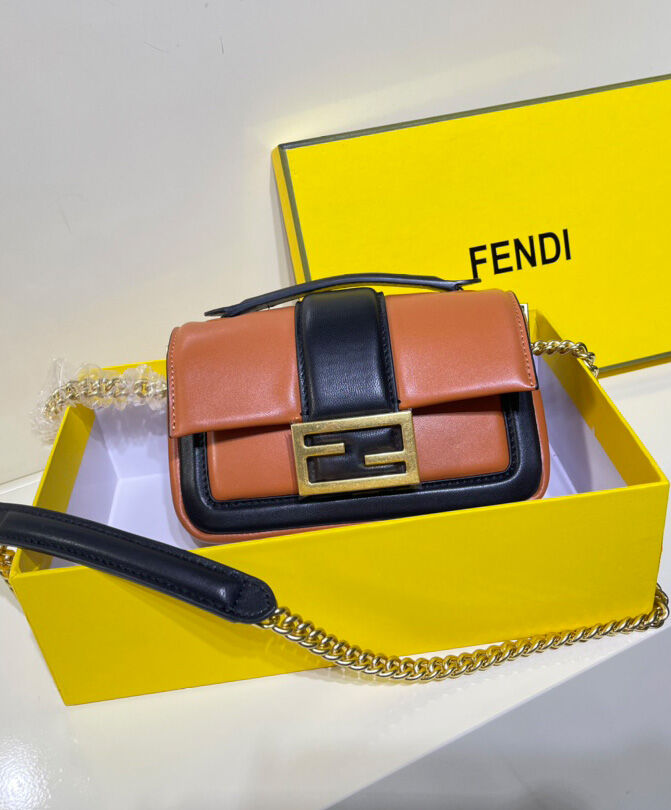 Fendi Mini Baguette Chain Handbag 8BS045 Brown